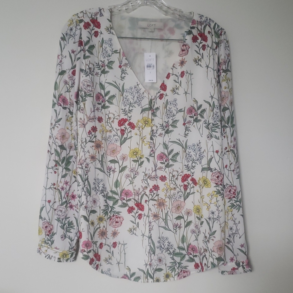 NWT Loft floral button blouse